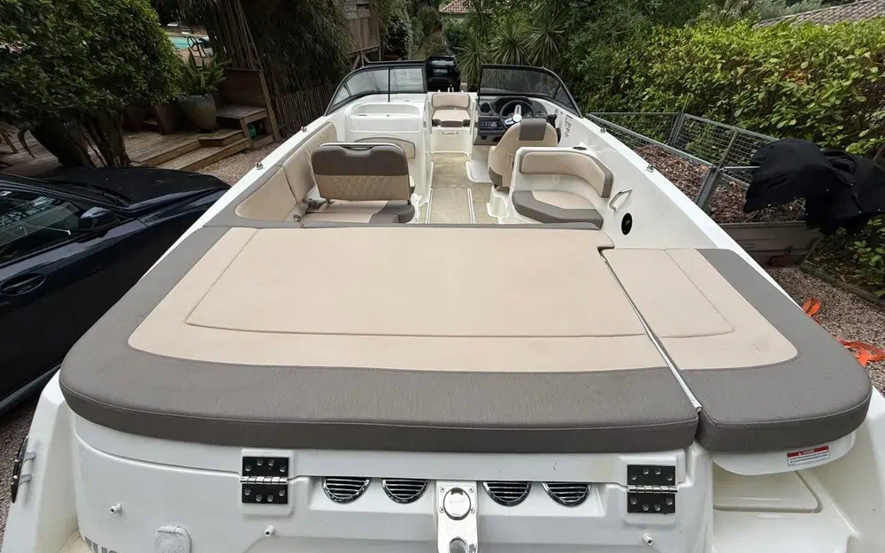slider 5 Bayliner VR6 OB