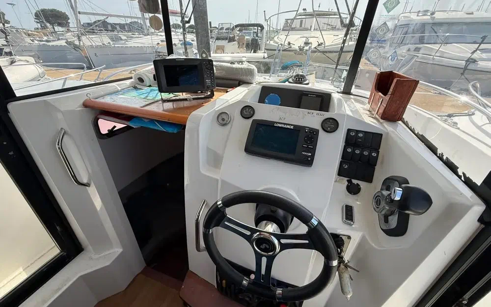 slider 14 Beneteau Barracuda 7
