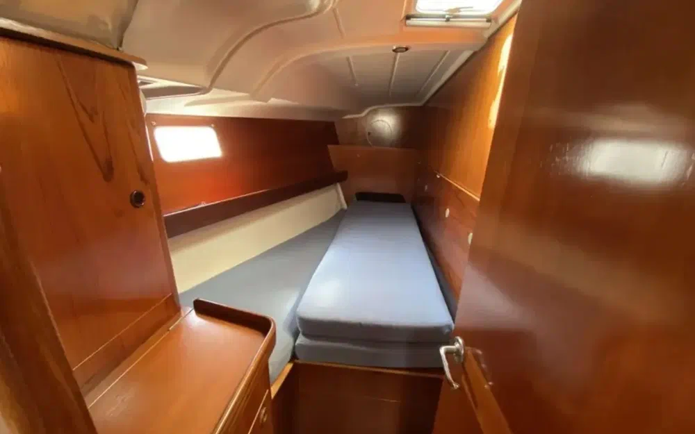 slider 11 Beneteau Oceanis 440