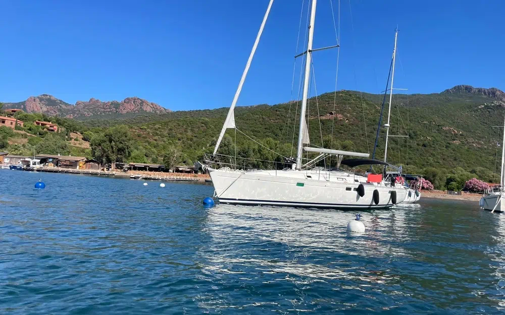 slider 2 Beneteau Oceanis 440