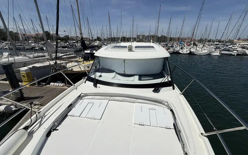slider 14 Beneteau Antares 11 OB