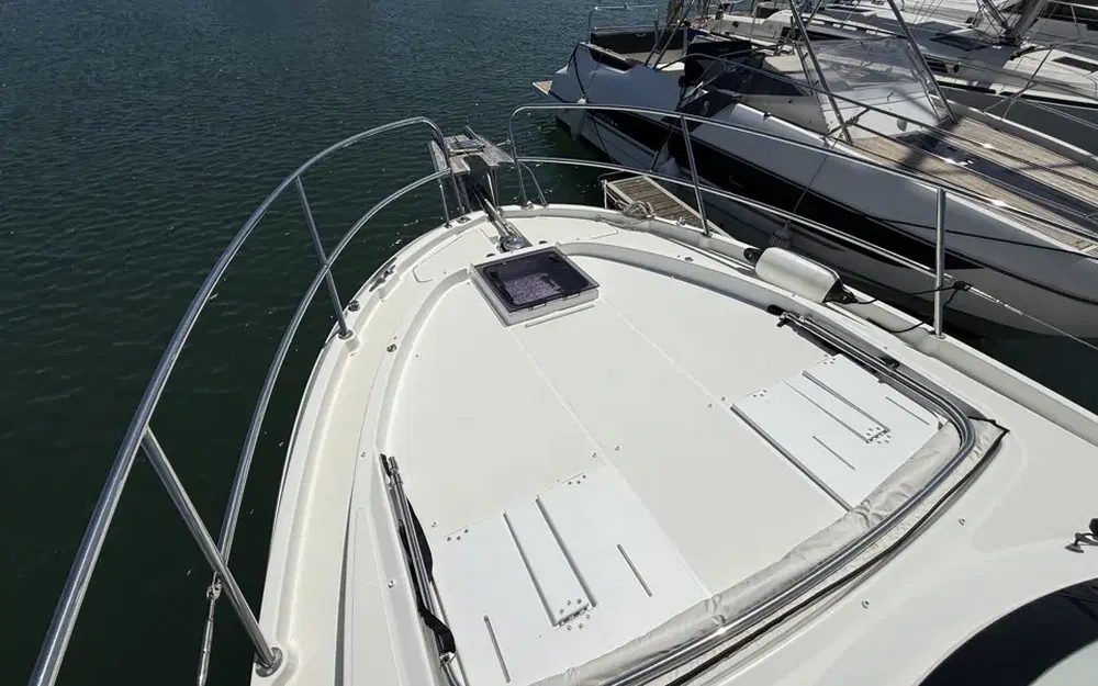 slider 17 Beneteau Antares 11 OB