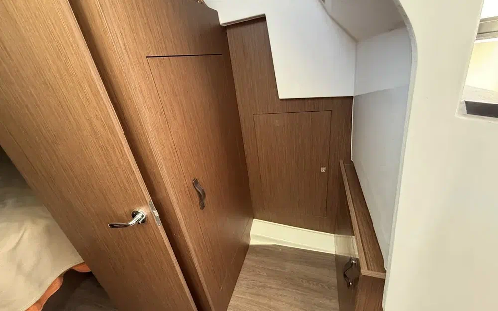 slider 29 Beneteau Antares 11 OB