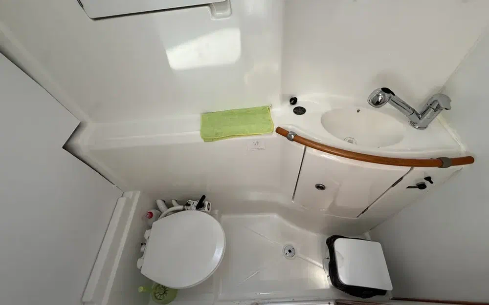 slider 8 Lagoon 380