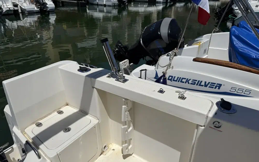 slider 6 Quicksilver 555 Open