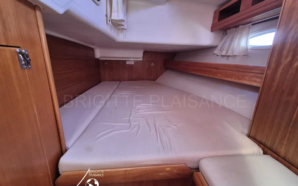 slider 7 Bavaria 42 cruiser