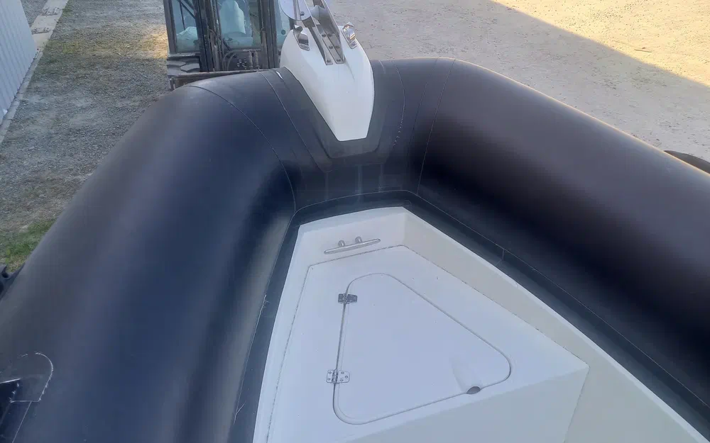 slider 9 Pro Marine Manta 610