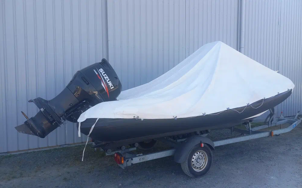 slider 0 Pro Marine Manta 610