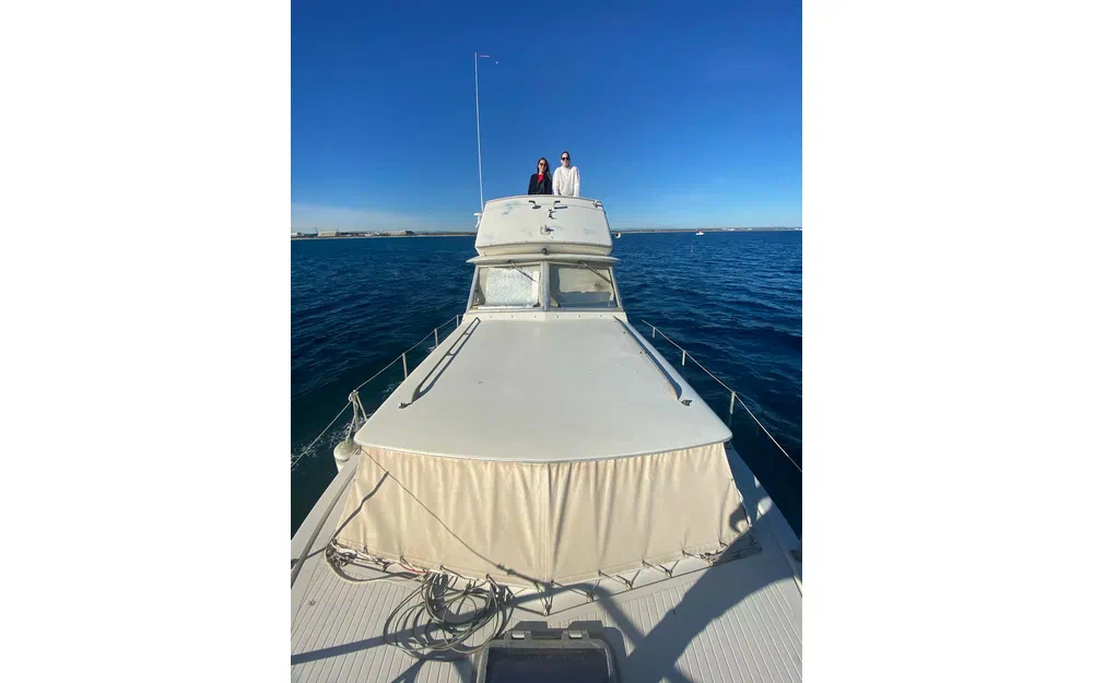 slider 3 Chris Craft 31 Commander
