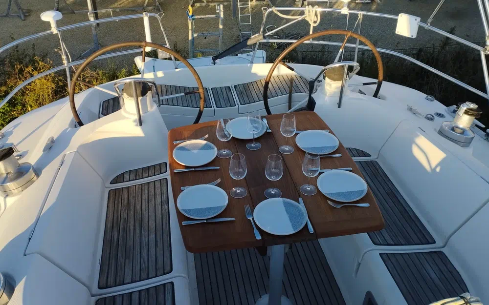 slider 14 Beneteau First 53.5