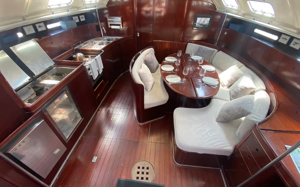 slider 15 Beneteau First 53.5