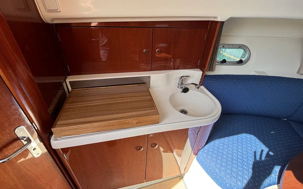 slider 23 Jeanneau Leader 805