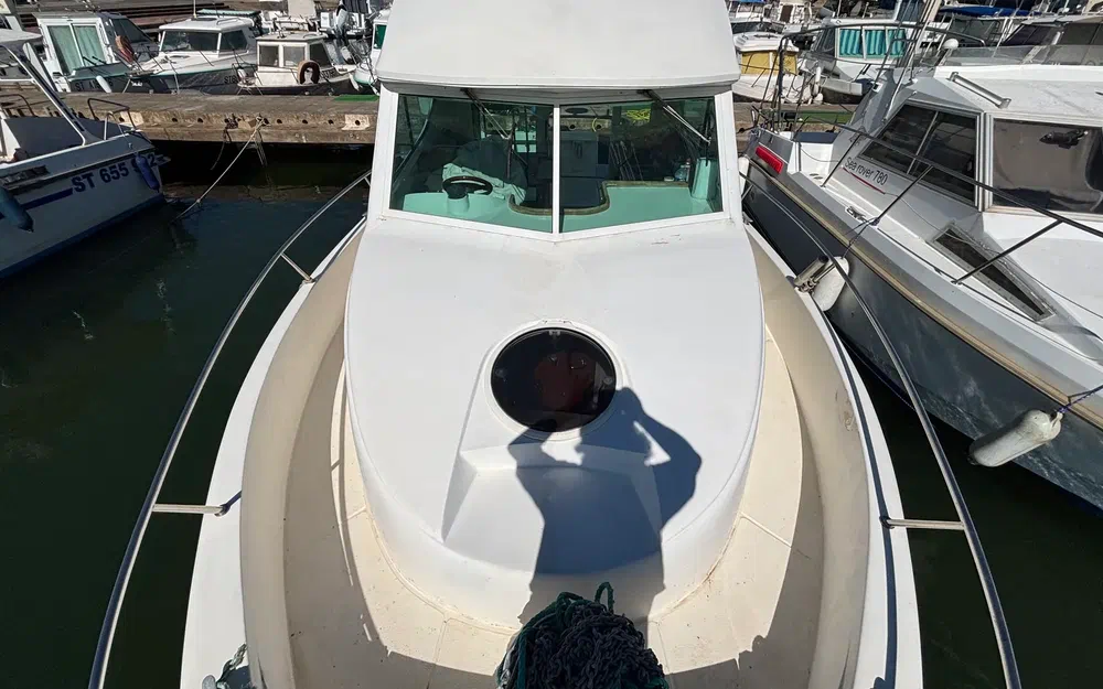 slider 9 Uniquest Marine Navistar 31