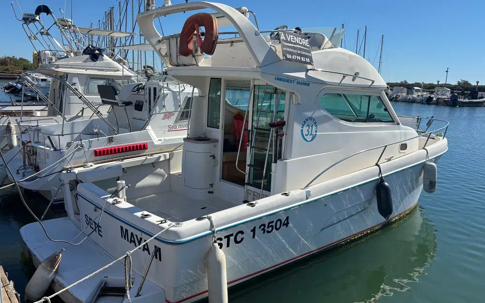 slider 2 Uniquest Marine Navistar 31
