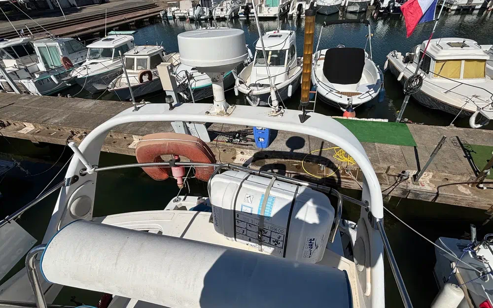 slider 45 Uniquest Marine Navistar 31