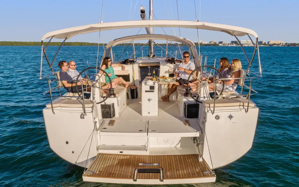 slider 4 Jeanneau Sun Odyssey 490