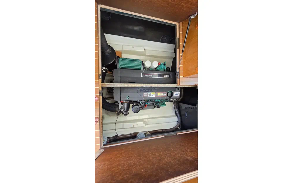 slider 14 Jeanneau Merry Fisher 925