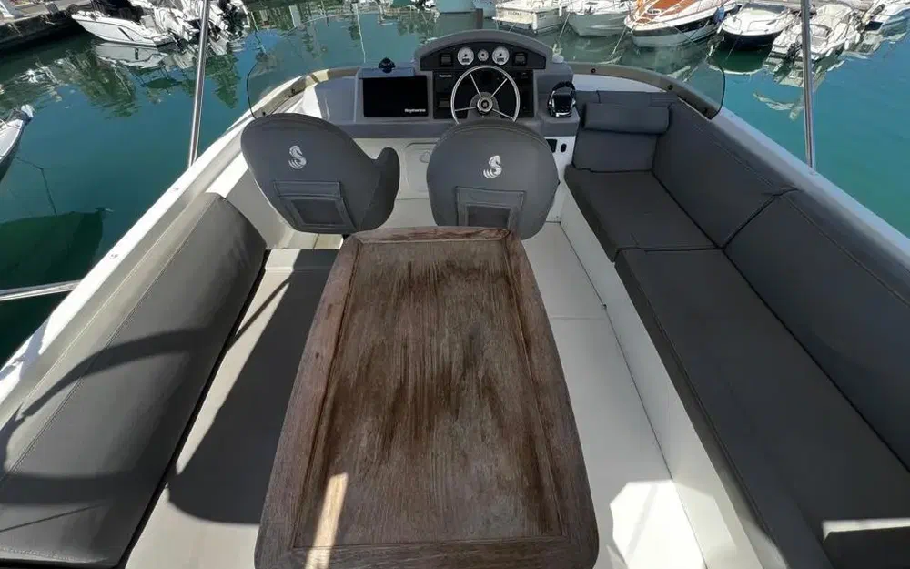slider 16 Beneteau Swift Trawler 44