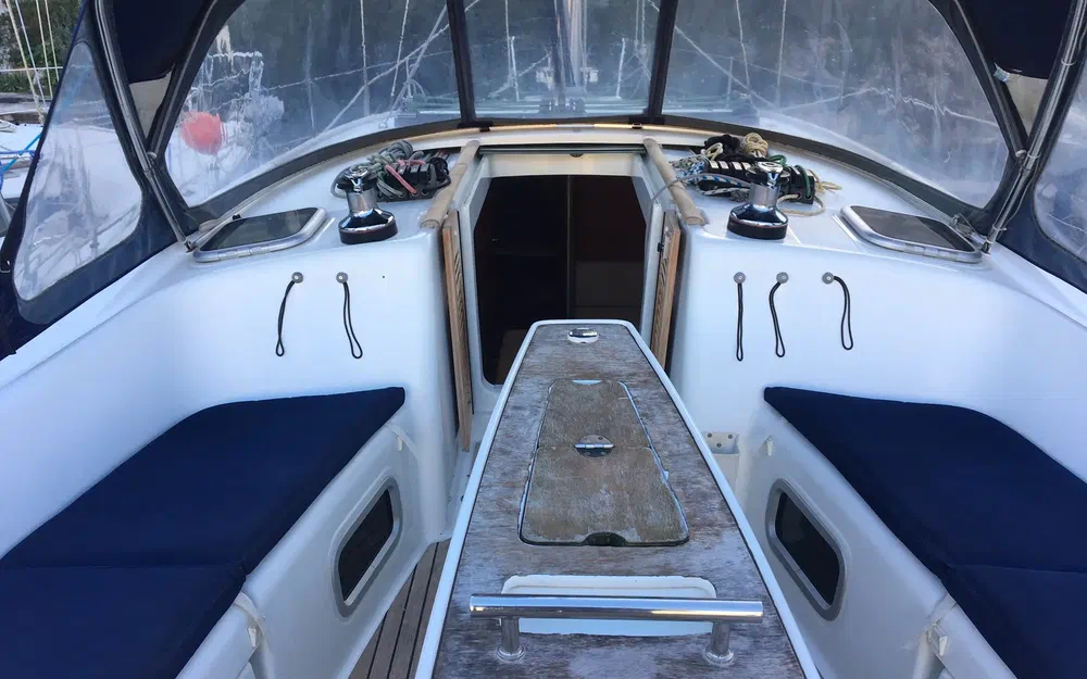 slider 22 Beneteau Oceanis 40