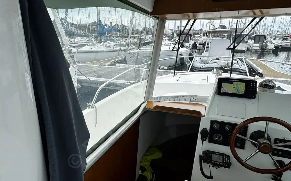 slider 19 Beneteau Antares 700 Fishing Antares 700 Peche