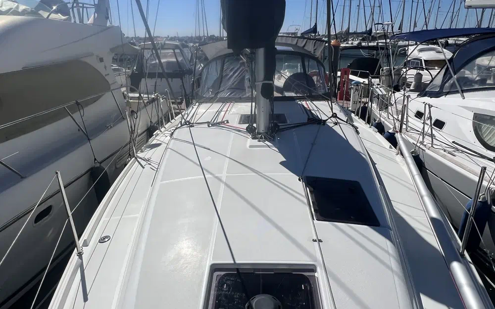 slider 10 Jeanneau Sun Odyssey 380