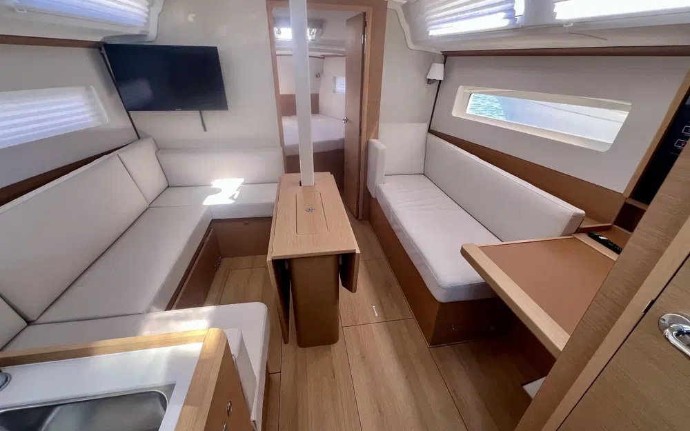 slider 19 Jeanneau Sun Odyssey 380