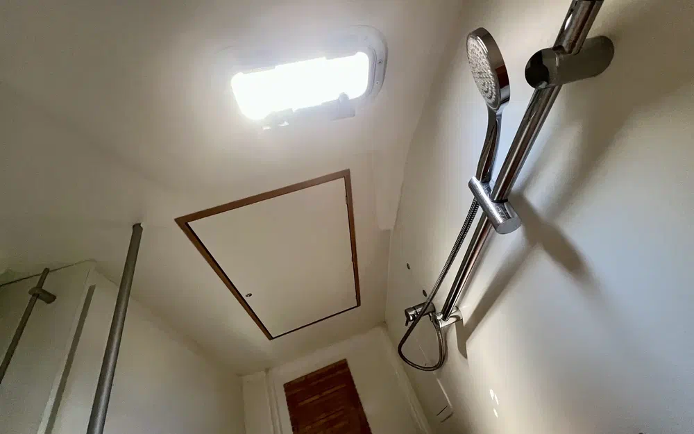 slider 21 Jeanneau Sun Odyssey 380