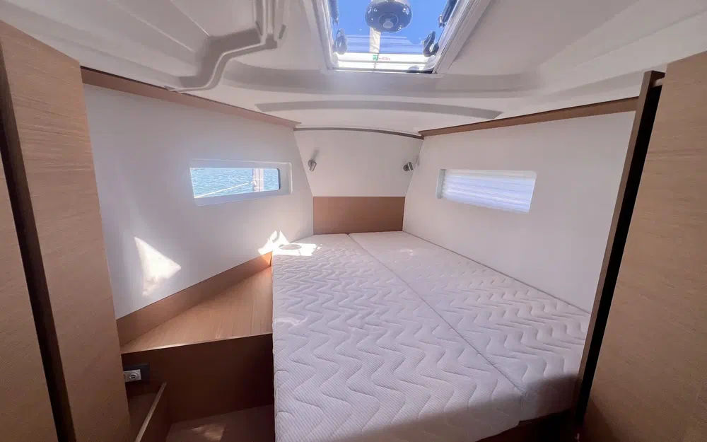 slider 25 Jeanneau Sun Odyssey 380