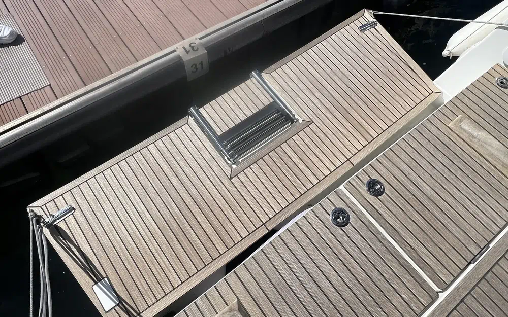 slider 3 Jeanneau Sun Odyssey 380