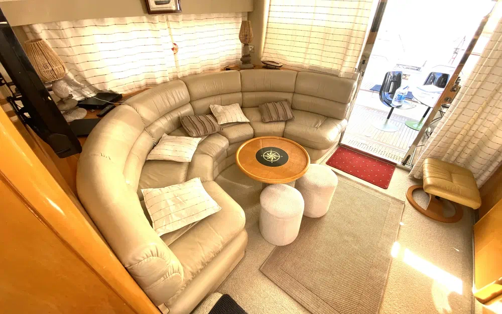 slider 3 Fairline Squadron 56