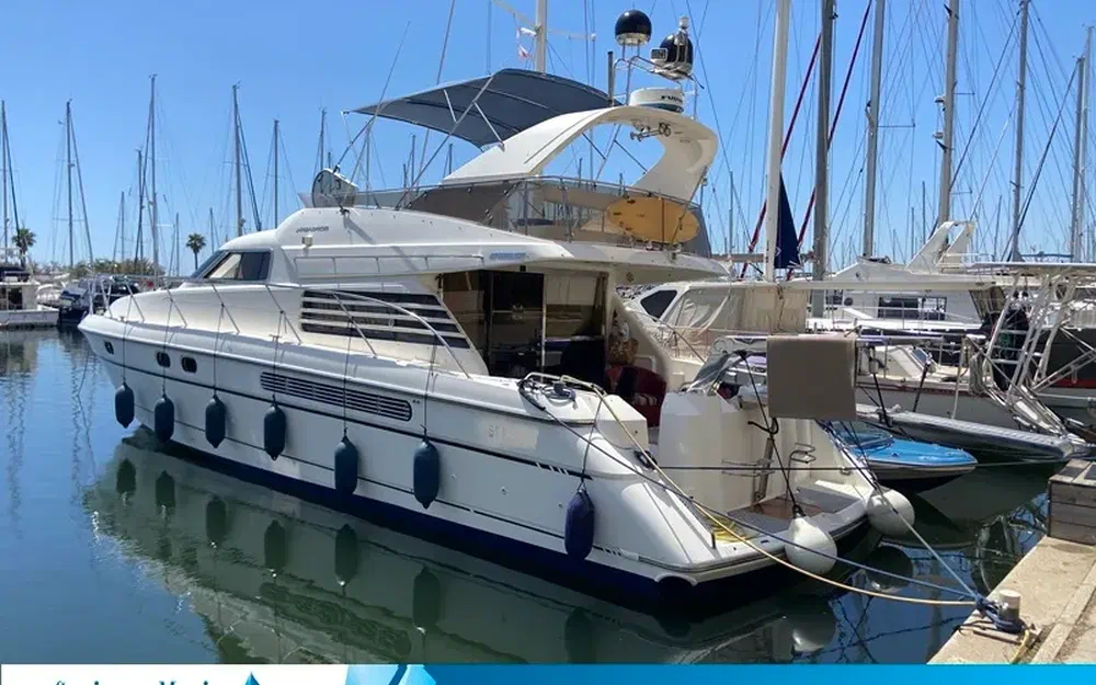 slider 0 Fairline Squadron 56