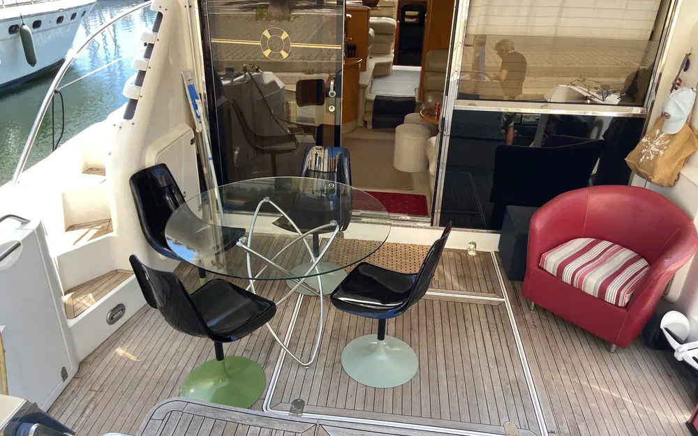 slider 17 Fairline Squadron 56