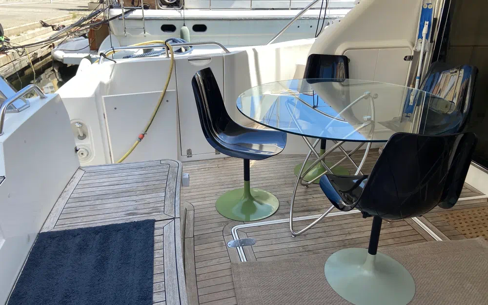 slider 18 Fairline Squadron 56