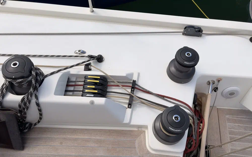 slider 11 Solaris 44