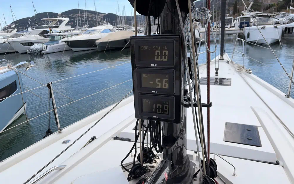 slider 8 Solaris 44