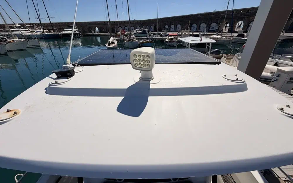 slider 13 Jeanneau Cap Camarat 9.0 CC