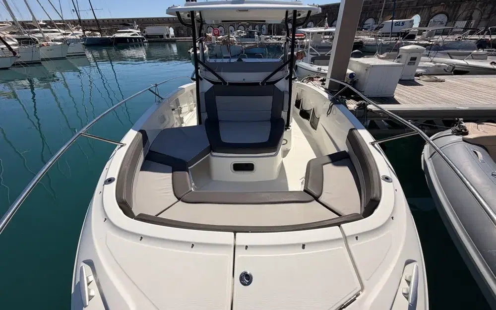slider 19 Jeanneau Cap Camarat 9.0 CC