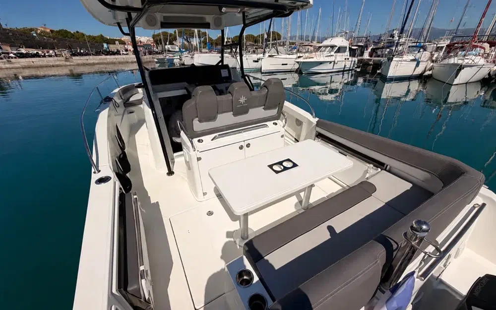 slider 2 Jeanneau Cap Camarat 9.0 CC