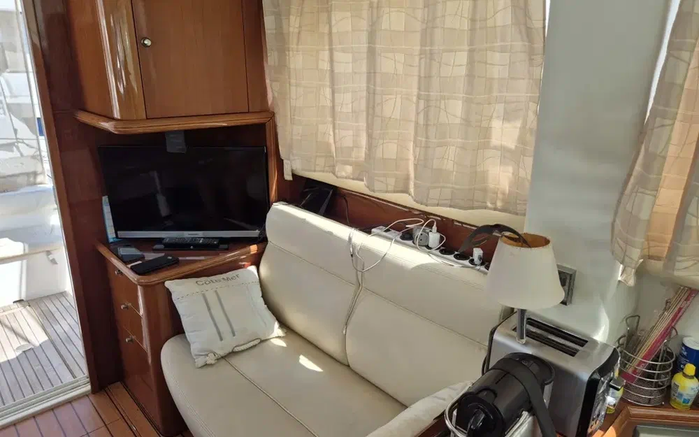 slider 23 Jeanneau Prestige 36