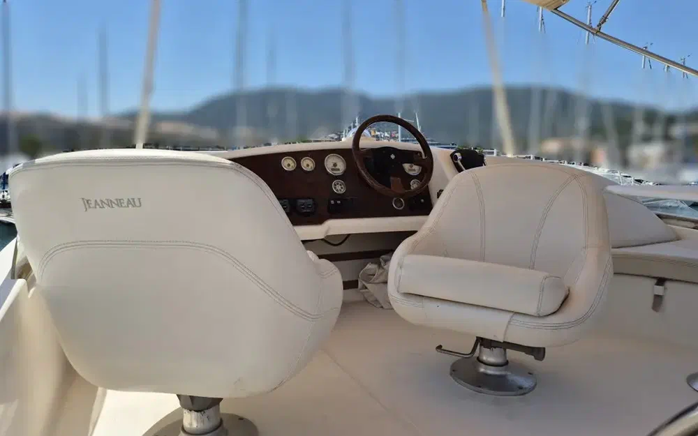 slider 6 Jeanneau Prestige 36