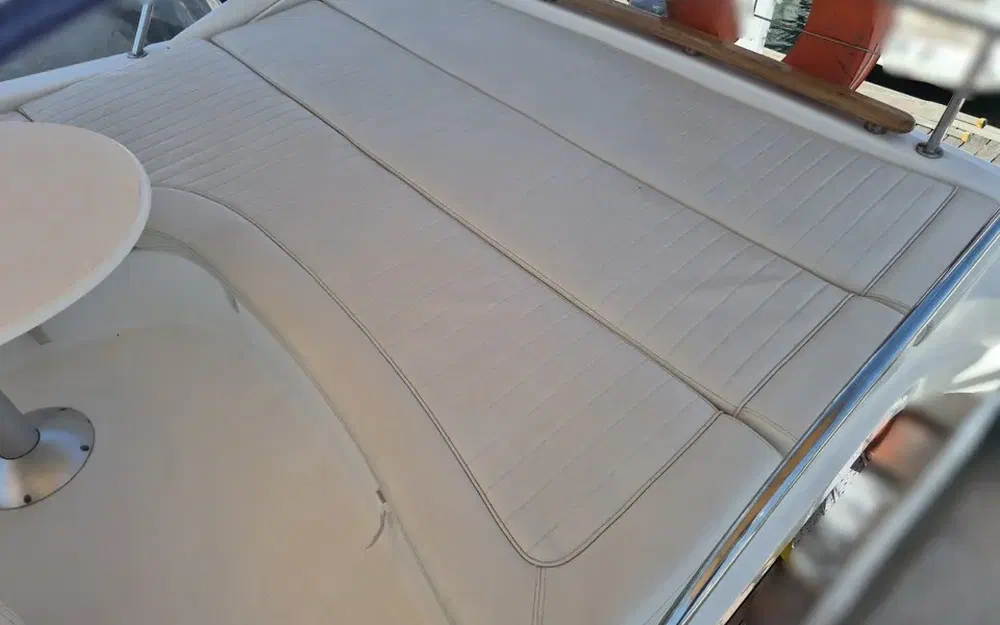 slider 8 Jeanneau Prestige 36