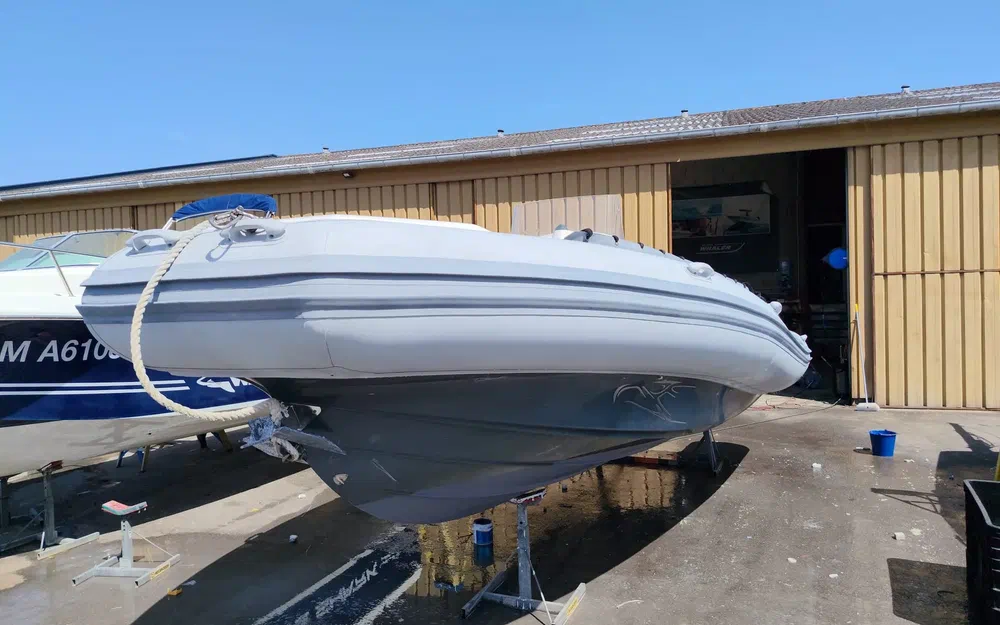 slider 1 Seahawk 225