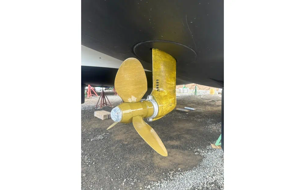 slider 22 Lagoon 42