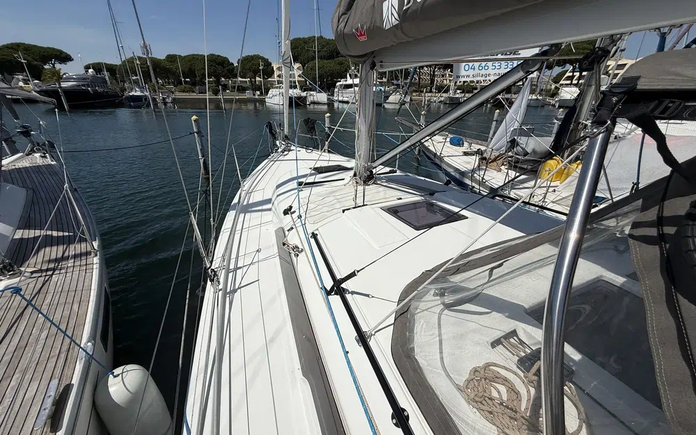 slider 15 Dufour 37