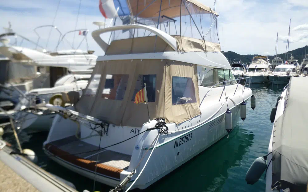 slider 9 Jeanneau Prestige 36 Fly