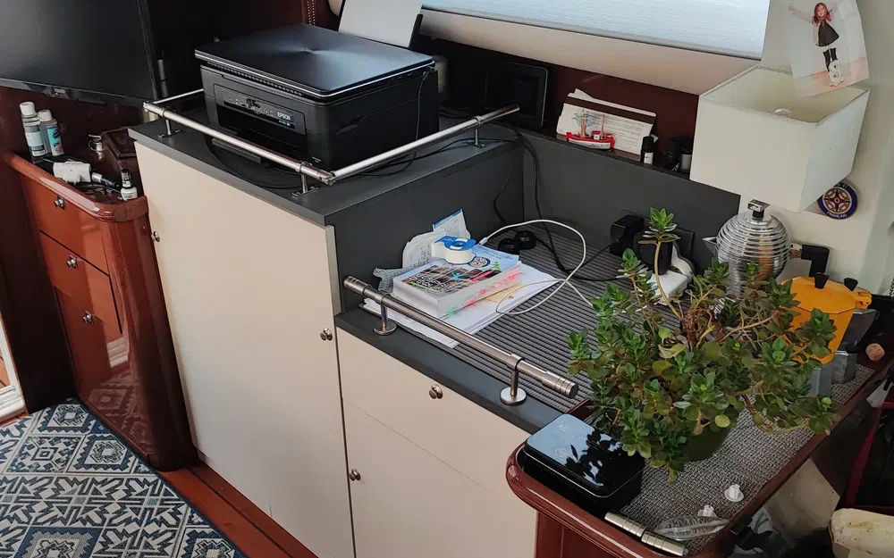 slider 10 Jeanneau Prestige 36 Fly