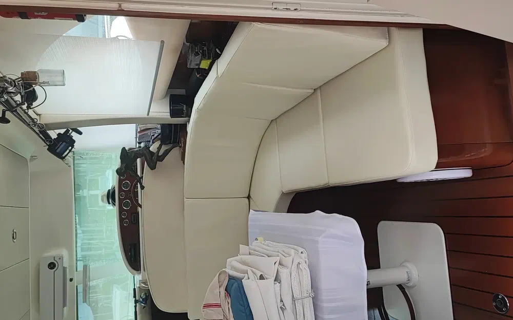 slider 15 Jeanneau Prestige 36 Fly