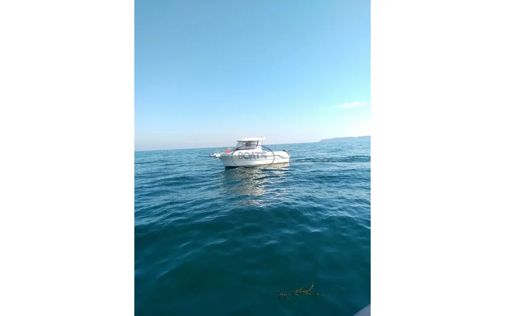 slider 14 Quicksilver Pilothouse 580