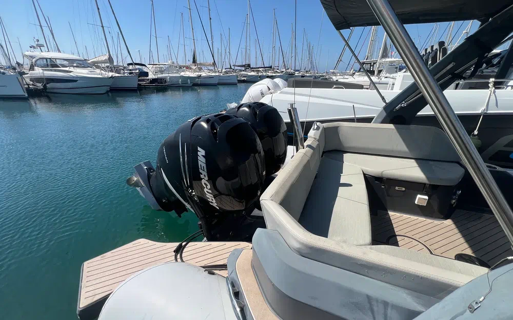 slider 10 Zodiac Medline 9