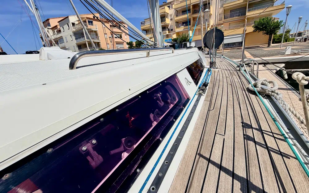 slider 10 Hanse 400